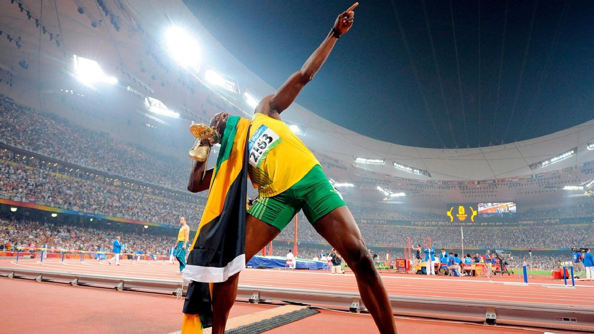 科比的残疾幼年到篮球天王的非凡成长故事，科比生涯受的所有伤